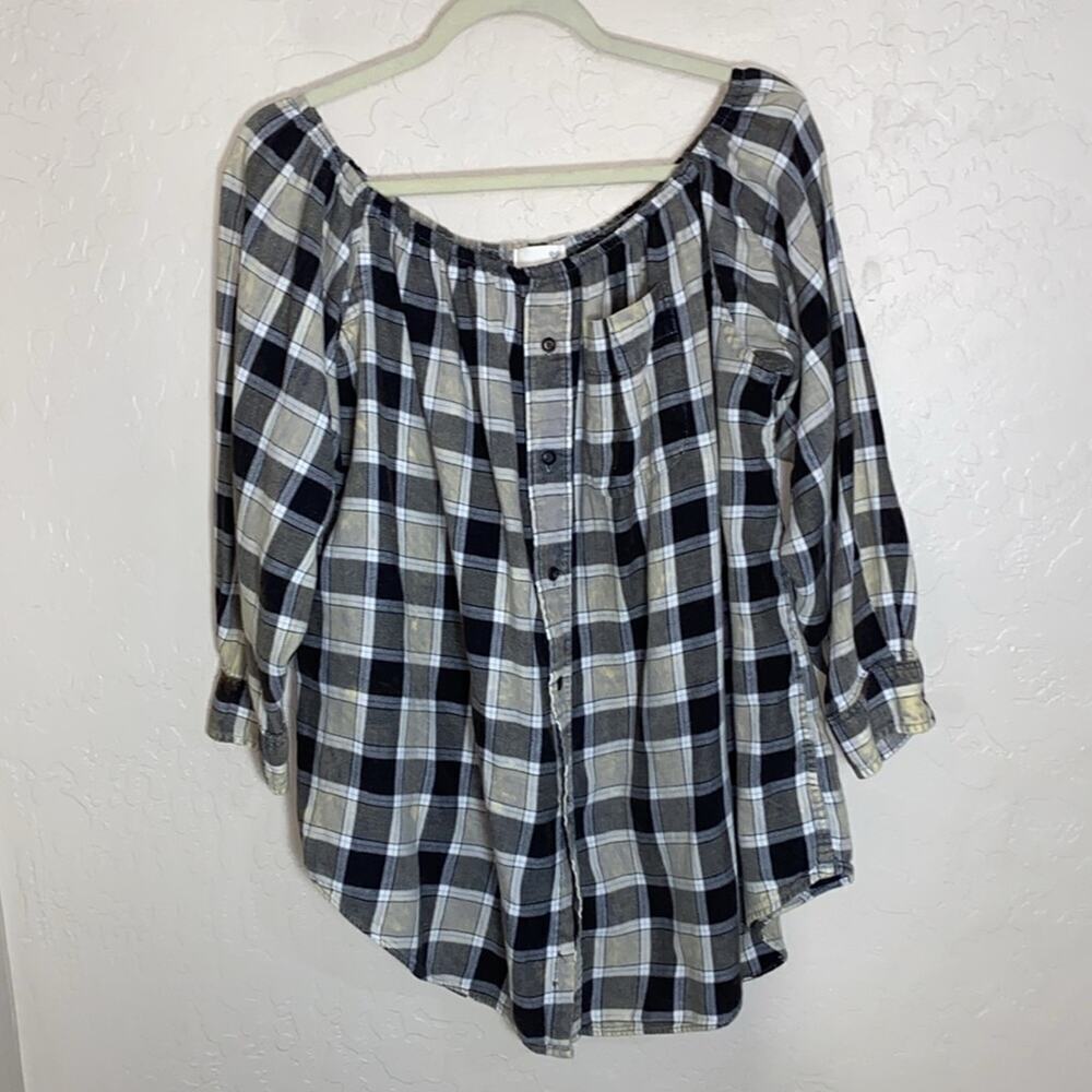Urban Renewal green plaid distressed off the shoulder tunic top - Picture 7 of 7
